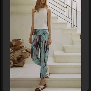 Alexis Levi pants in mosaic print crepe Size S